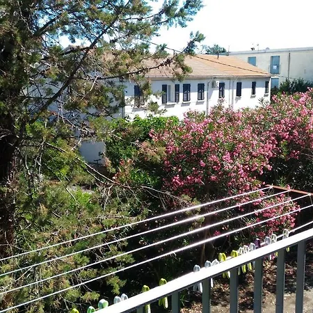 홈스테이 D'hotes Biguglia *